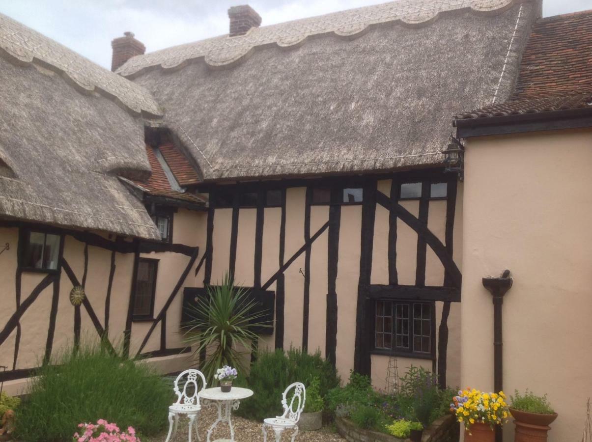 The Greyhound - Historic Former Inn Glemsford Экстерьер фото
